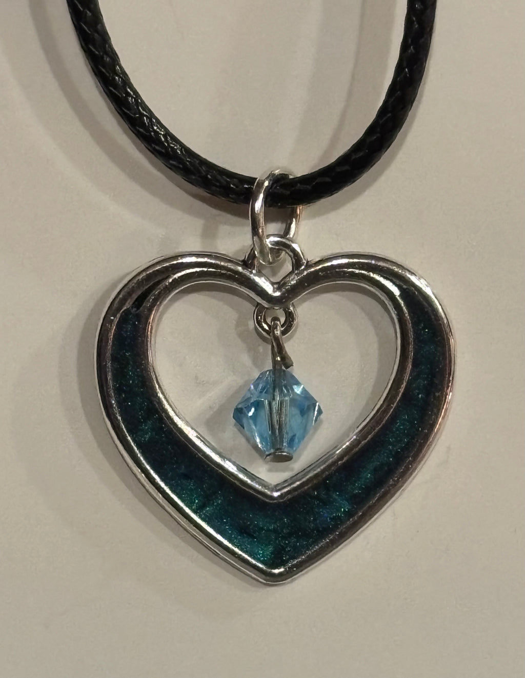 Resin Heart Choker – Pendant Statement Necklace, Handmade Romantic Jewelry