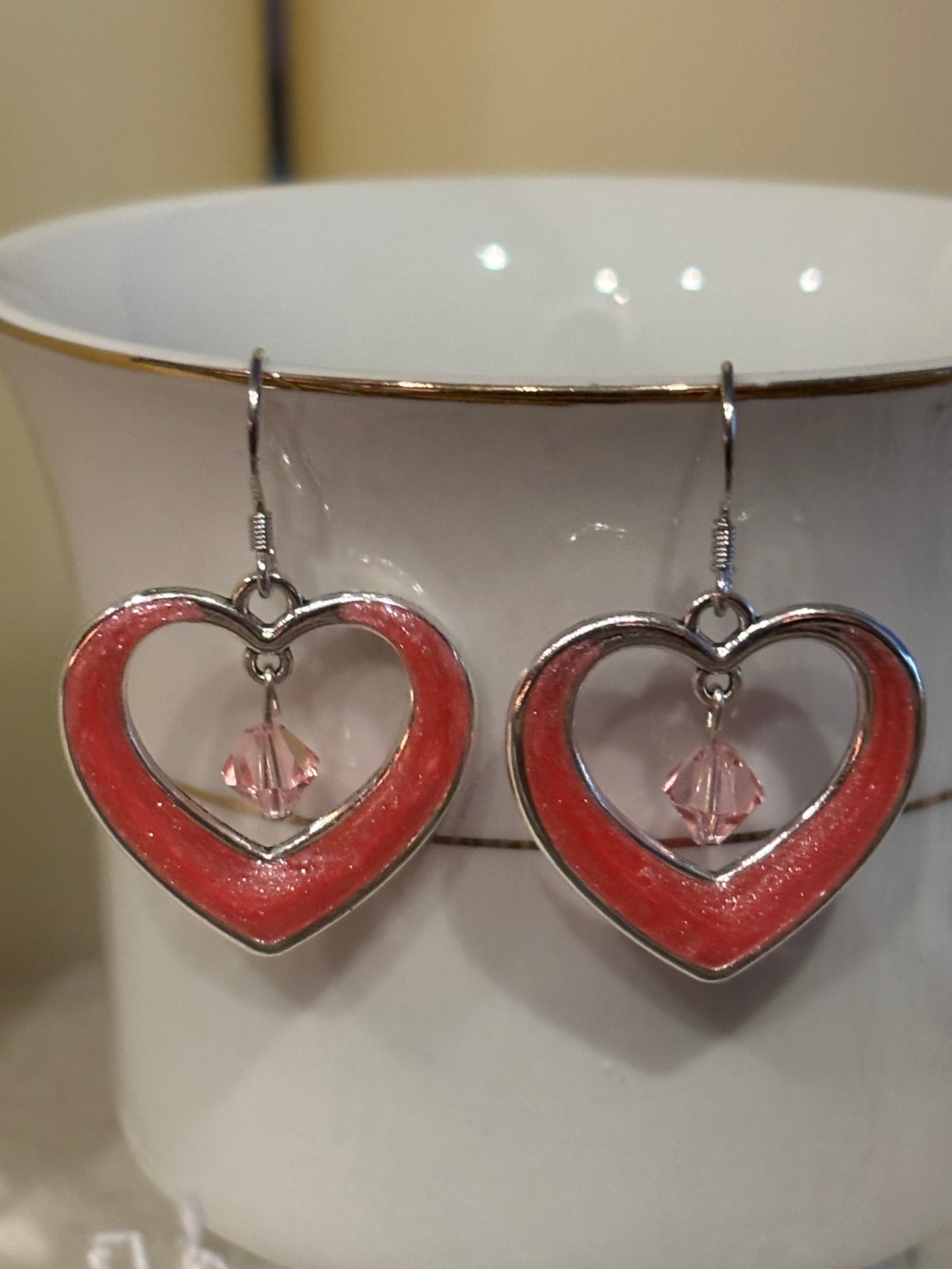 Resin-Filled Heart Earrings – Colorful Dangle Jewelry (Multiple Colors Available)