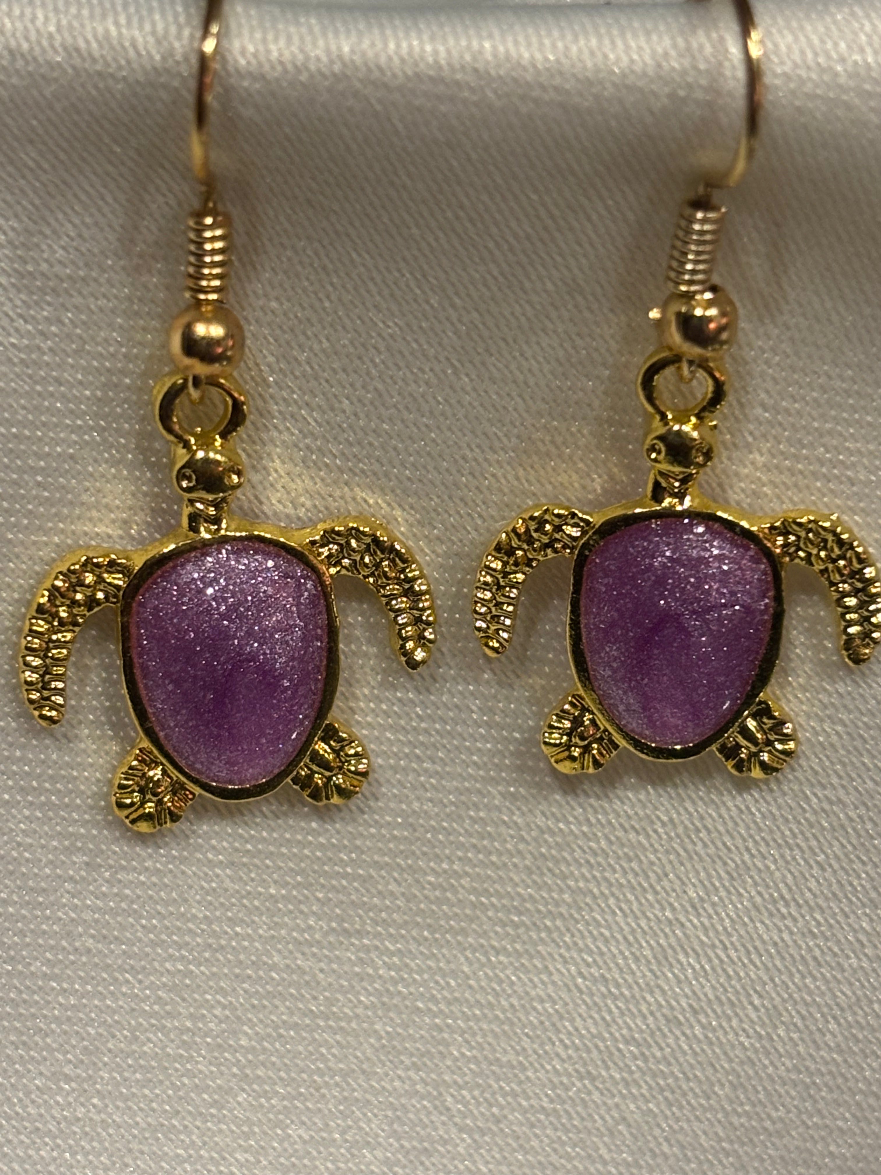 Sea Turtle Dangle Earrings – Resin-Filled Gold Ocean Jewelry (Multiple Colors)