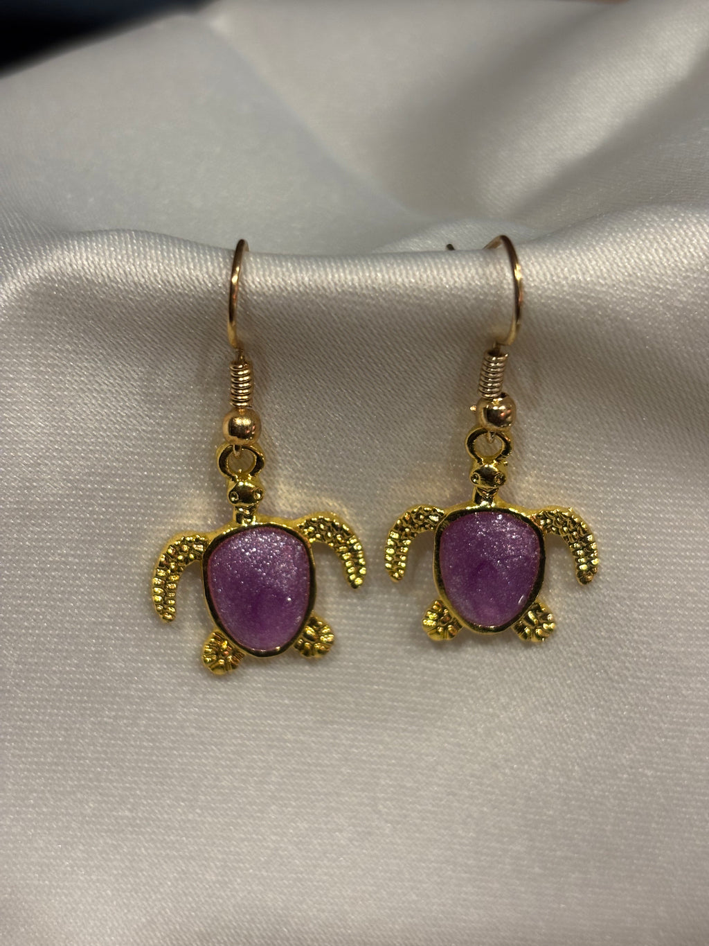 Sea Turtle Dangle Earrings – Resin-Filled Gold Ocean Jewelry (Multiple Colors)