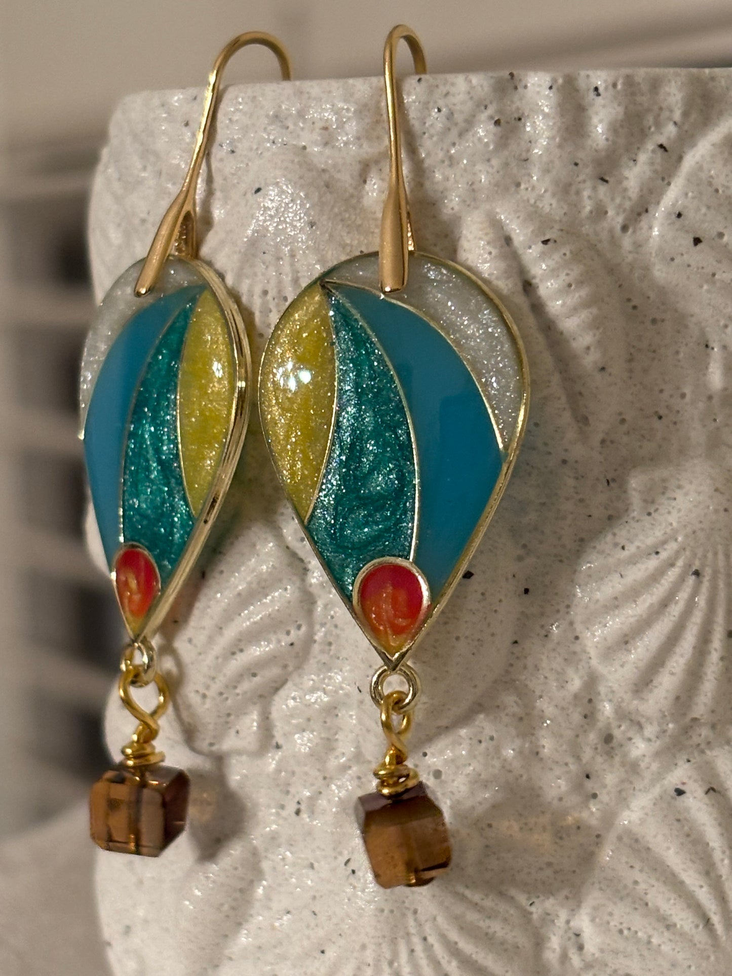 Turquoise & Gold Resin Dangle Earrings – Colorful Retro Statement Earrings