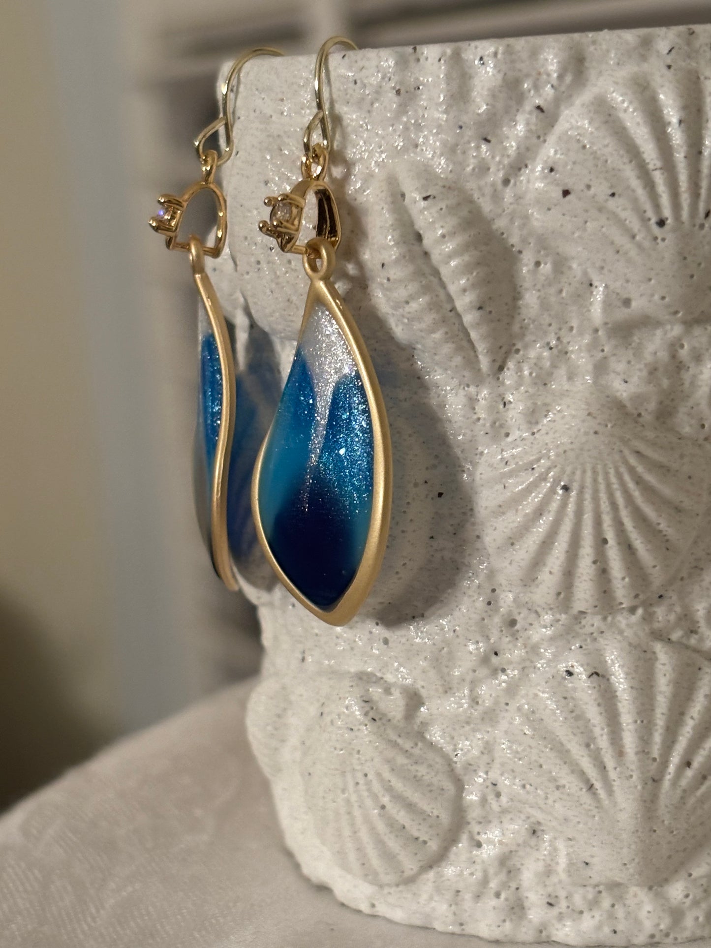 Ocean Blue Ombré Teardrop Earrings – Gold & Shimmer Resin Dangles
