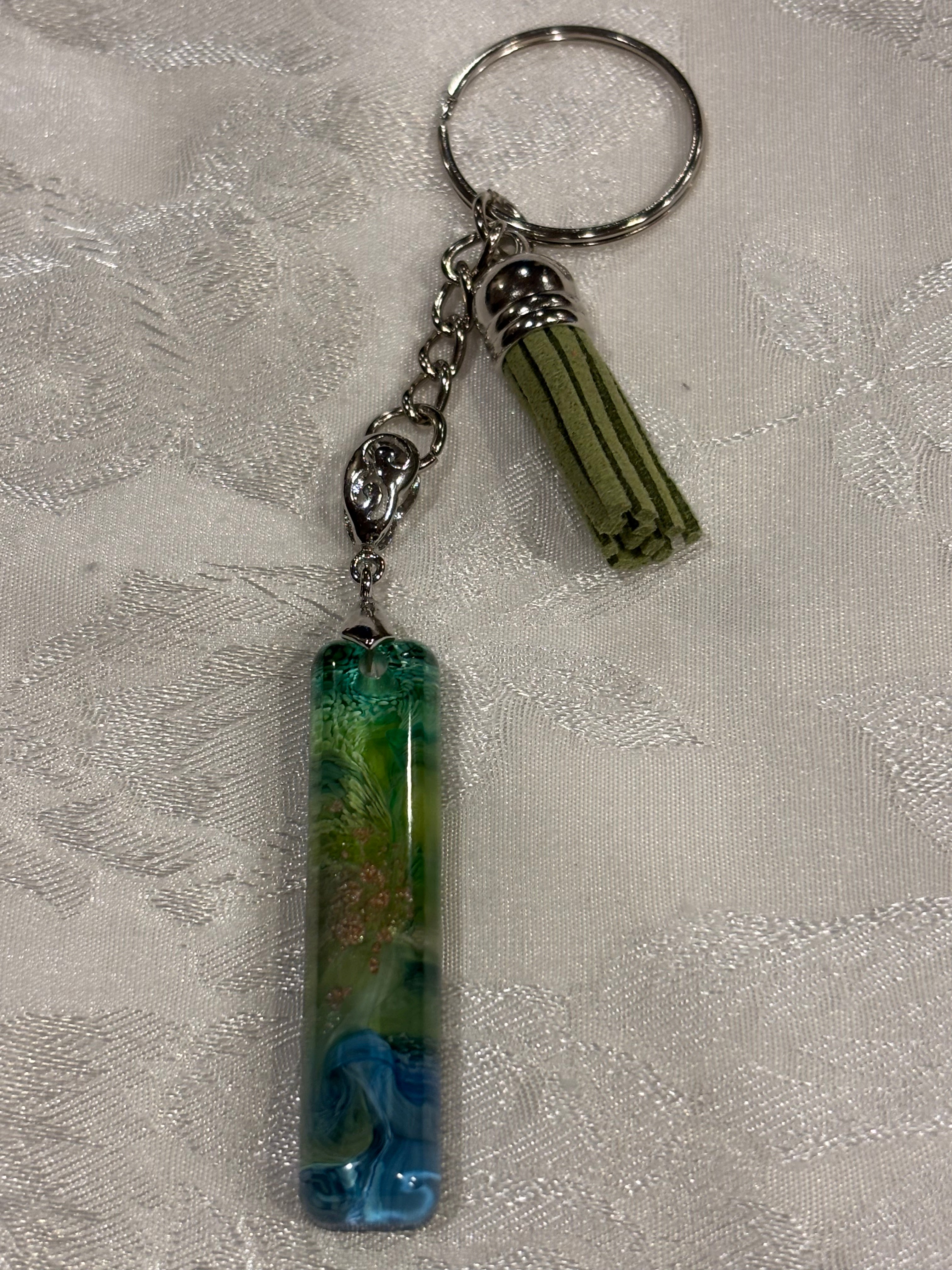 Handmade Resin Keychain with Petri Swirl Design, Green Blue Abstract Resin Keychain with Tassel, Unique Artisan Keychain Gift