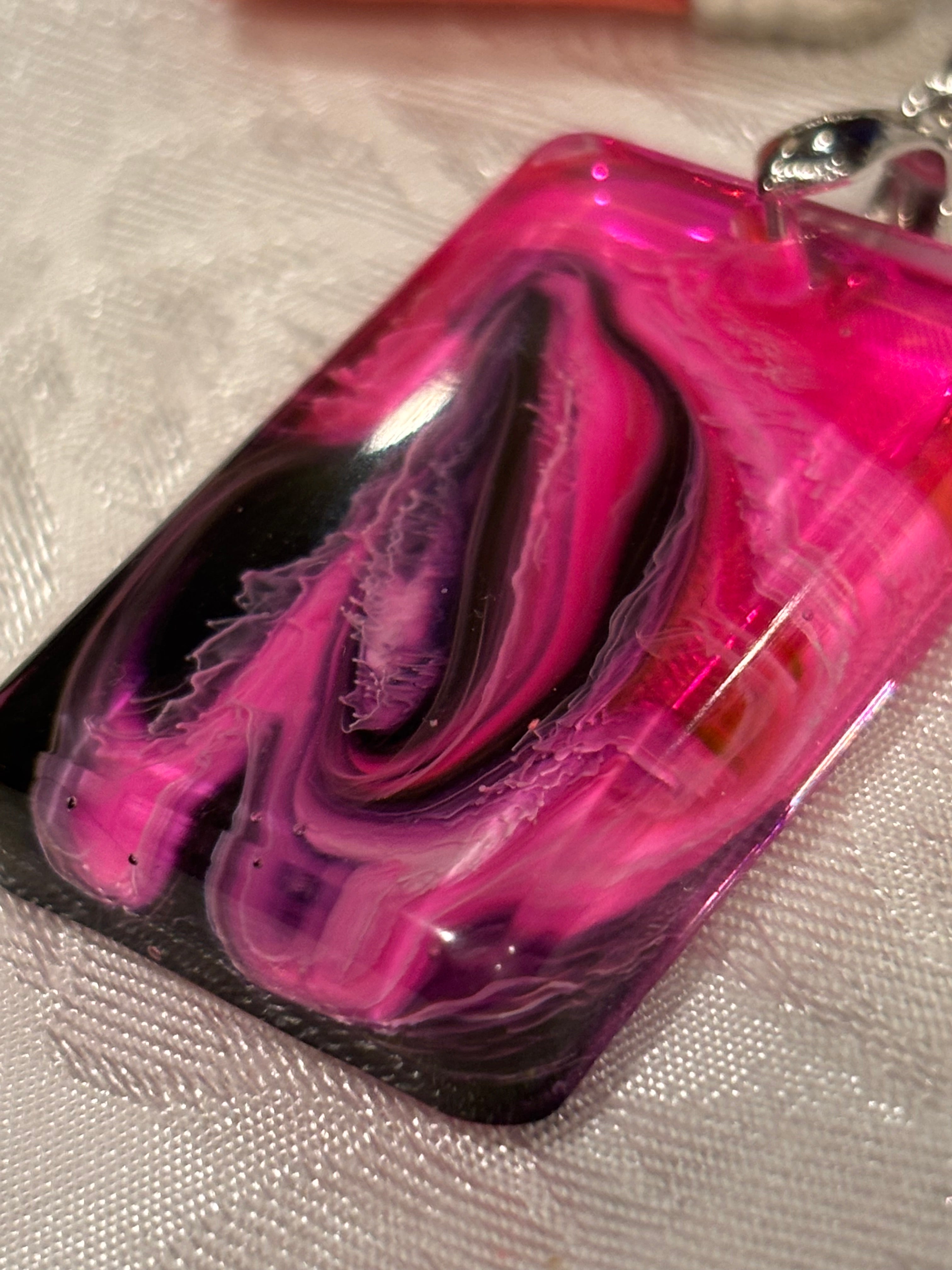 Pink & Black Petri Swirl Resin Keychain – Handmade Abstract Art Keychain with Tassel – Unique Gift for Her – One of a Kind Resin Key Fob
