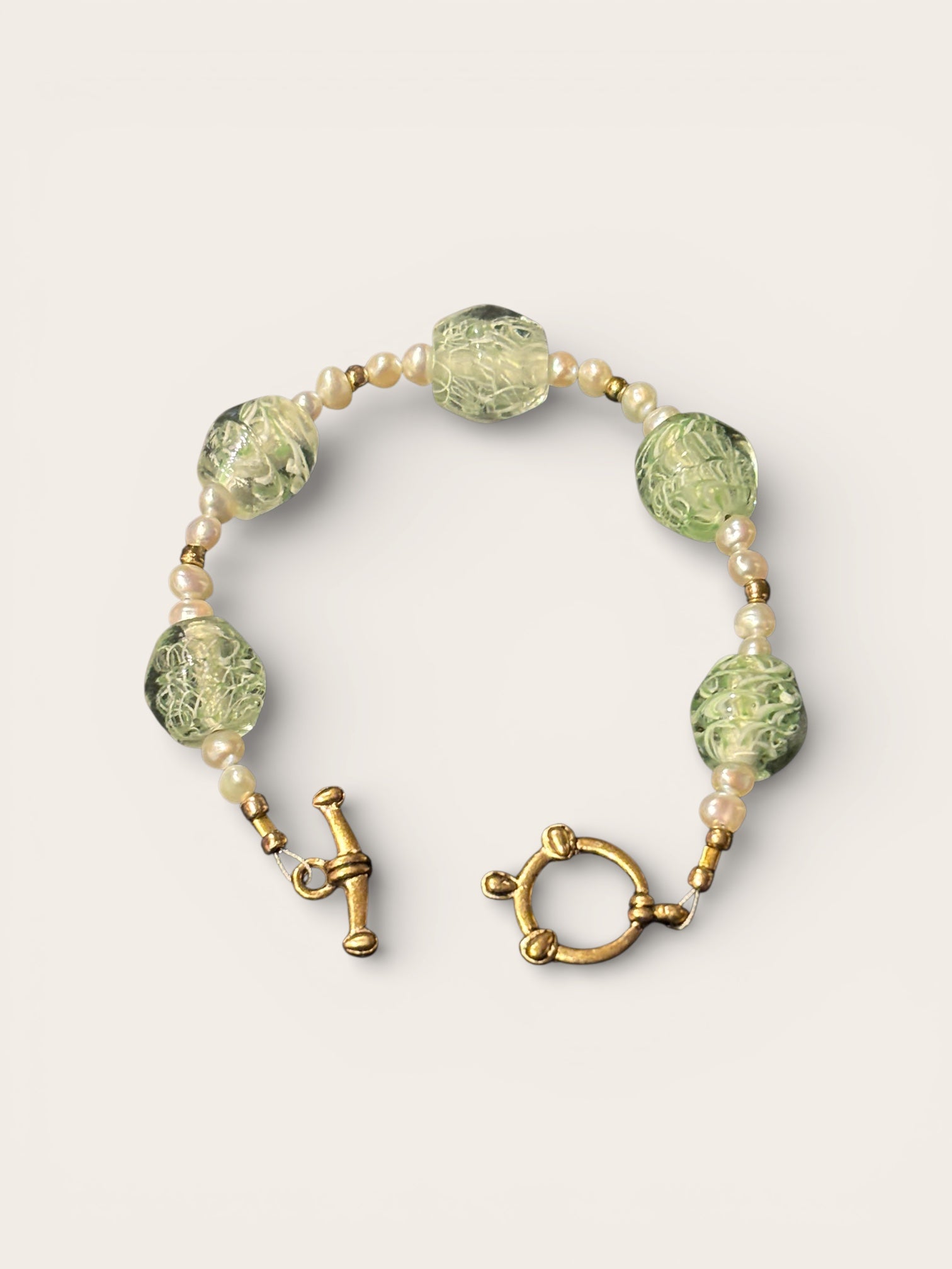 Green Art Glass & Freshwater Pearl Bracelet, Handmade Glass Bead Bracelet with Gold Toggle, Elegant Boho Jewelry