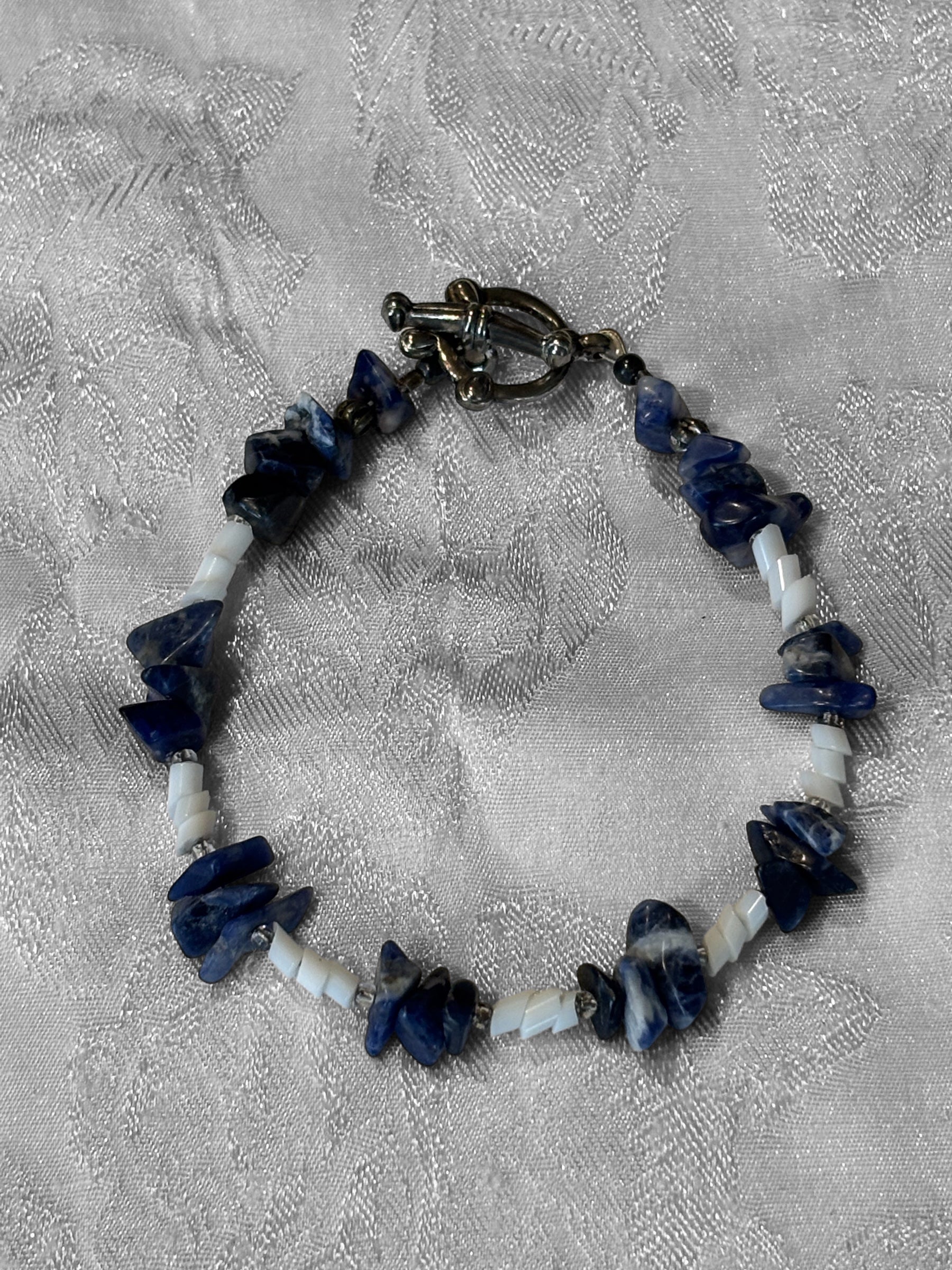 Lapis Lazuli Chip Bracelet with Shell Spacer Beads, 7 Inch Blue Stone Bracelet, Handmade Boho Coastal Jewelry