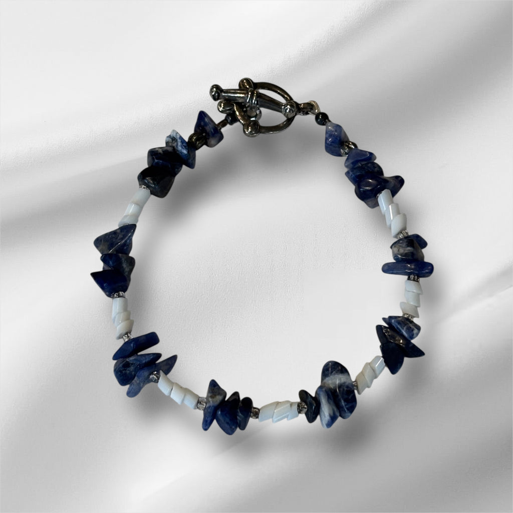 Lapis Lazuli Chip Bracelet with Shell Spacer Beads, 7 Inch Blue Stone Bracelet, Handmade Boho Coastal Jewelry
