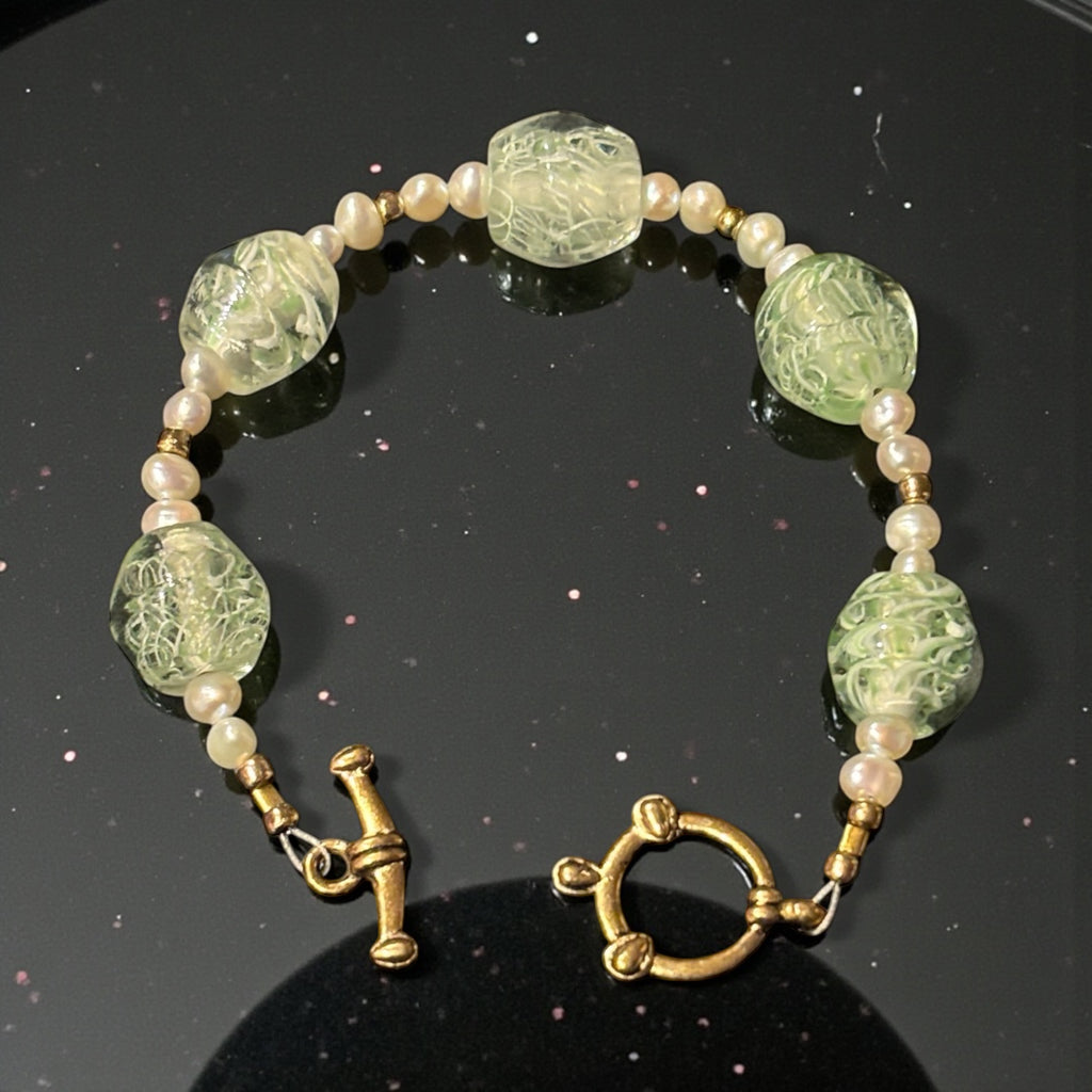 Green Art Glass & Freshwater Pearl Bracelet, Handmade Glass Bead Bracelet with Gold Toggle, Elegant Boho Jewelry
