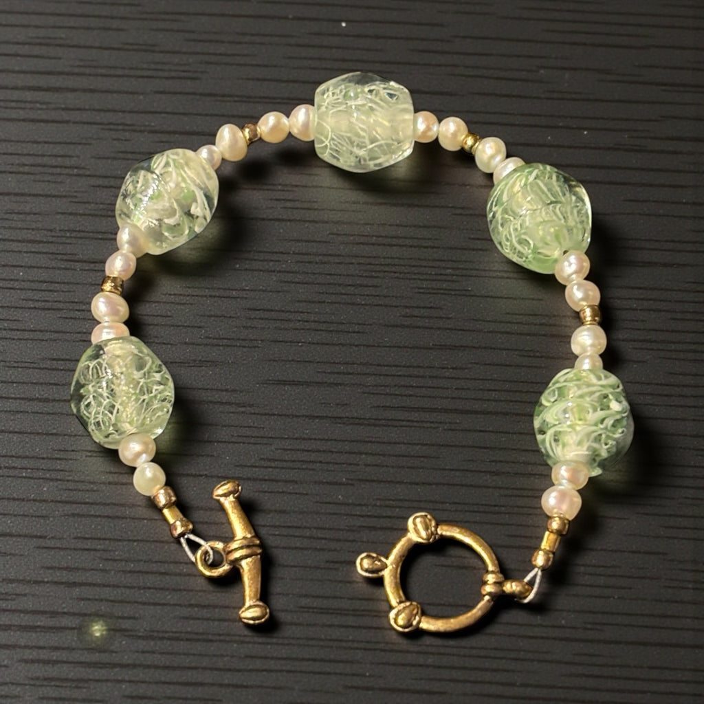 Green Art Glass & Freshwater Pearl Bracelet, Handmade Glass Bead Bracelet with Gold Toggle, Elegant Boho Jewelry