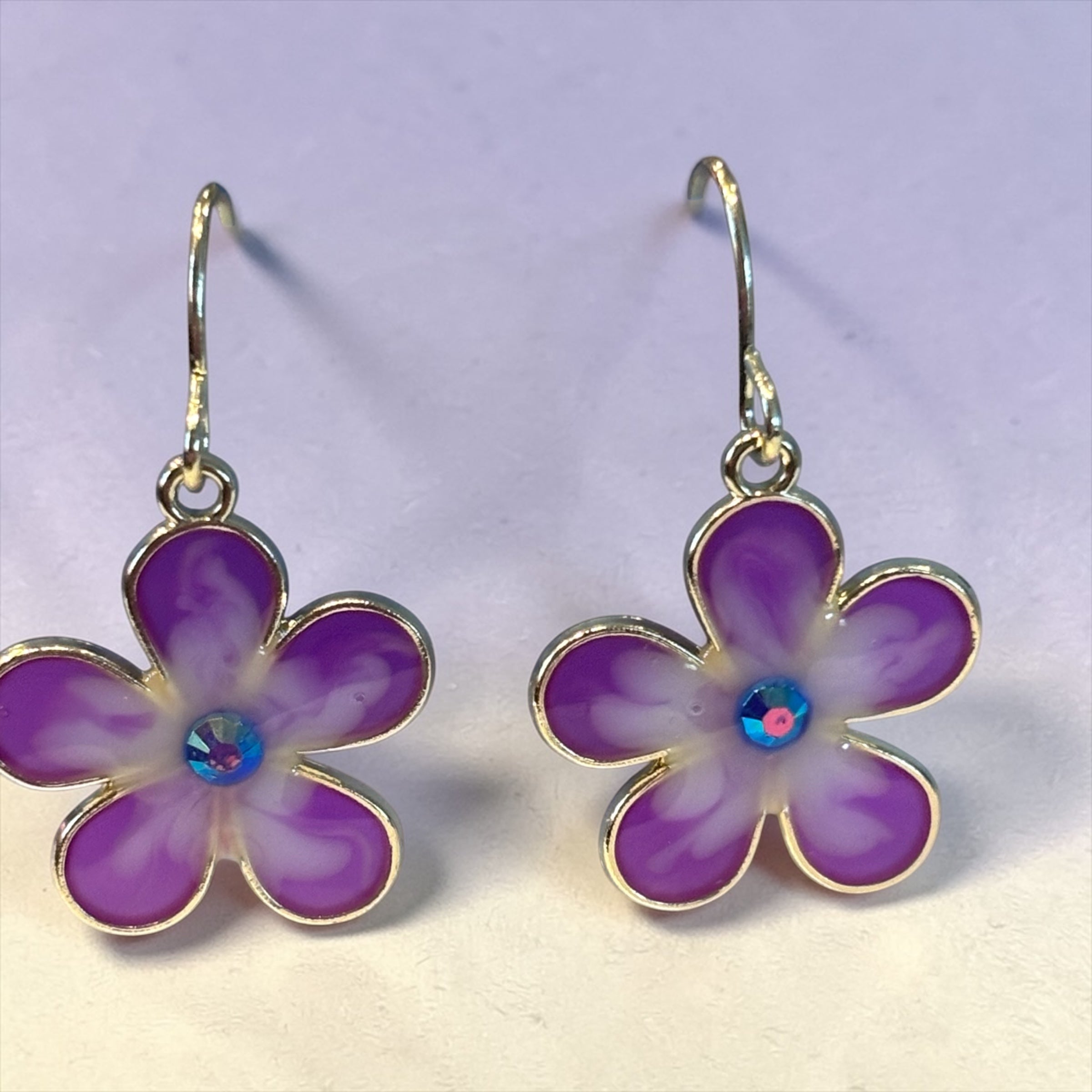 Purple Daisy Flower Dangle Earrings, Cute Floral Earrings, Spring Flower Jewelry, Pink Purple Daisy Earrings, Gift for Her